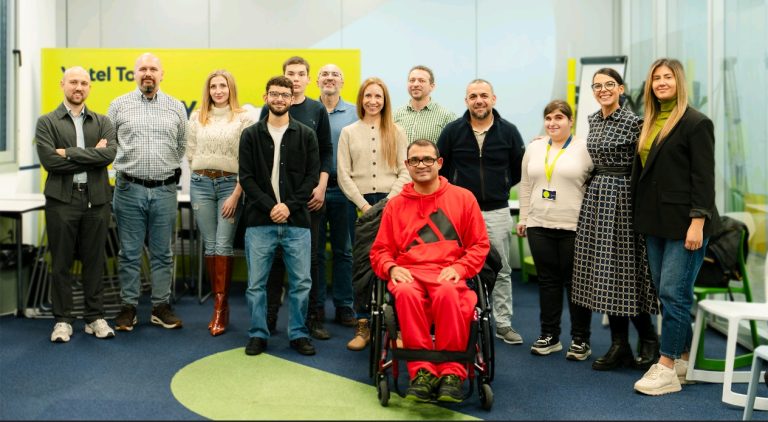 Screenshot_2025-12-09-17-54-35-63_45e686c594768066ad9911d54d96f72b